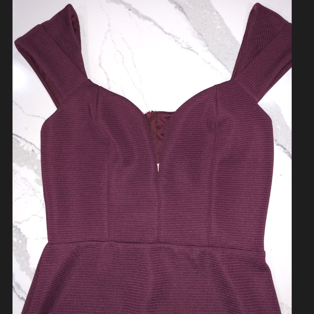 Boutique dress - Picture 2 of 4